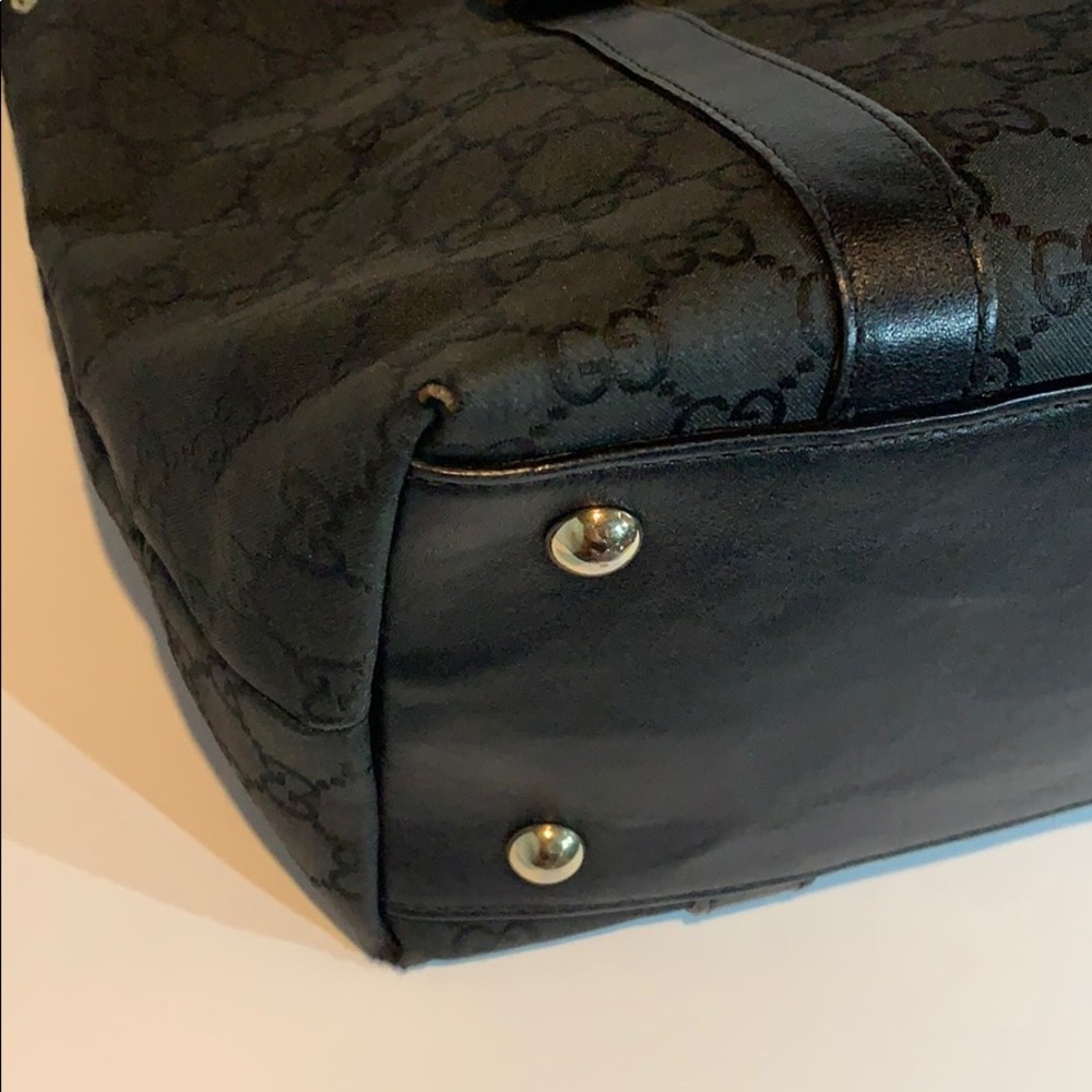 Authentic Gucci bag !! - Picture 9 of 11
